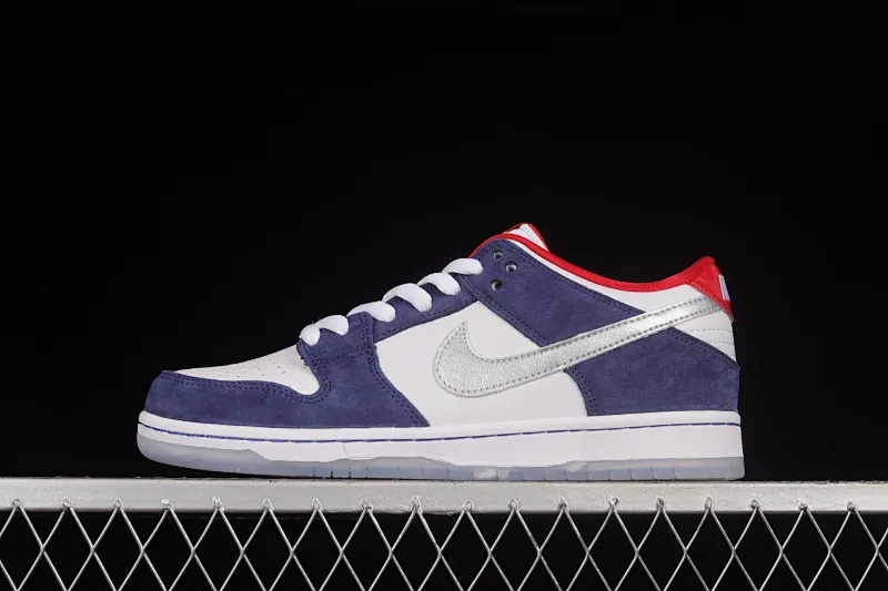 All Categories Nk SB Dunk Series Nk SB Dunk Low Low-top Sneakers Nk SB Dunk Low Prm QS Paris BMW Gold and Silver Hook Casual Sports Sneakers 839685-416